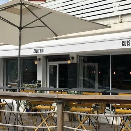 Apartment Little Bibi Terrace - Cote Des Basques And Private Garage
