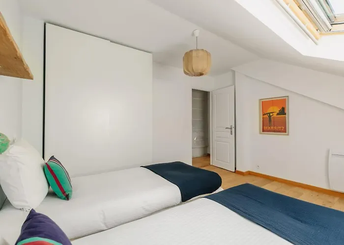 شقة Little Bibi Terrace - Cote Des Basques And Private Garage *